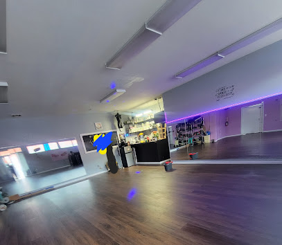 Club Vida Fit — Sports Club in Oakland, California