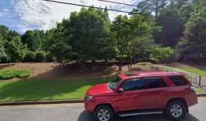 Hollyberry Pool & Tennis