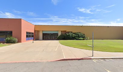 Okie Axe Throwing — Sports Club in Muskogee, Oklahoma
