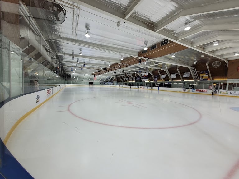 Hamilton Community Center & Ice Arena — Sports Club in Columbus, Indiana