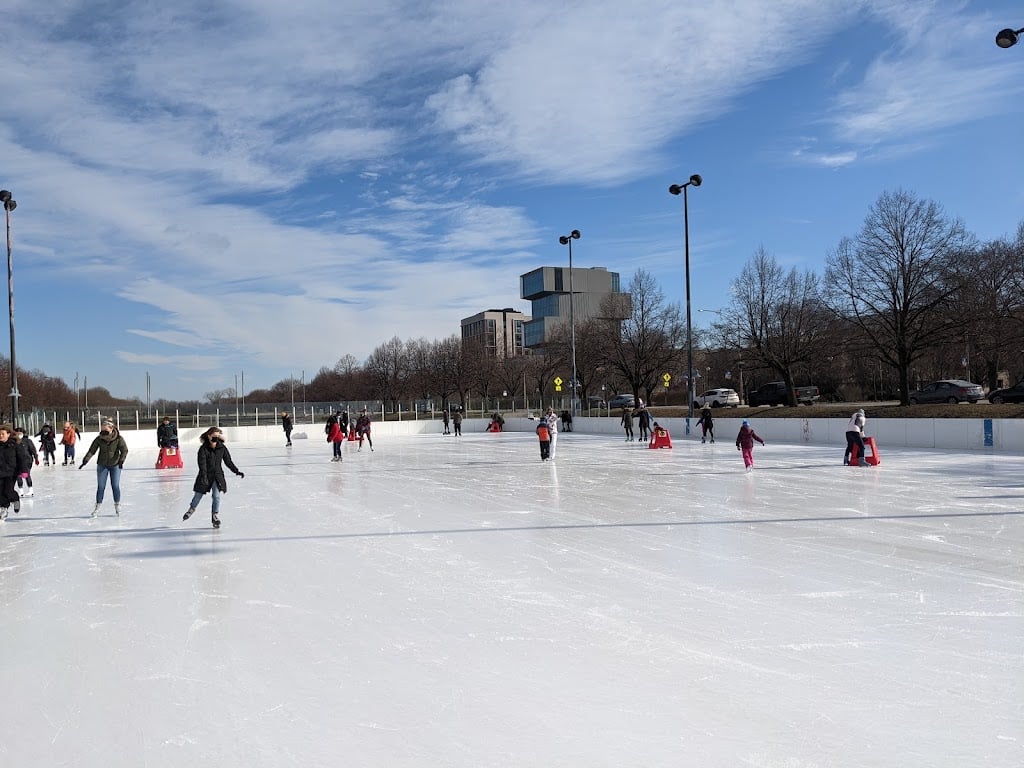 Midway Plaisance Ice Skating Rink — Ice Skating venue in Chicago, Illinois