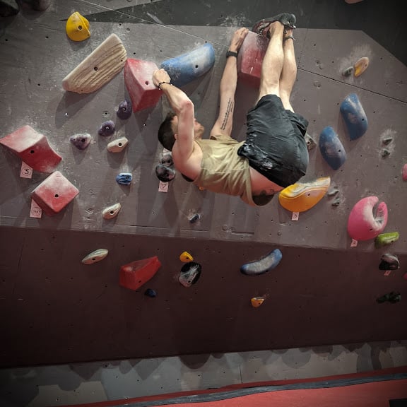 Aiguille Rock Climbing Center