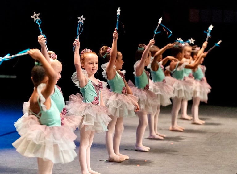 Amanda’s Dance Express