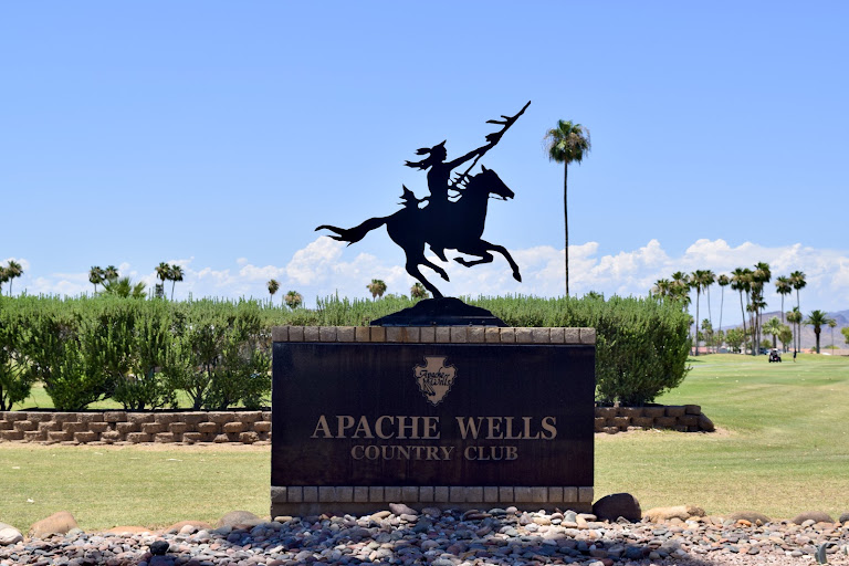 Apache Wells Country Club