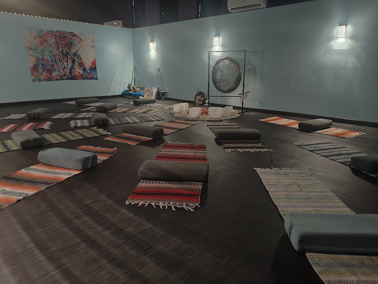 Blisstopia Yoga