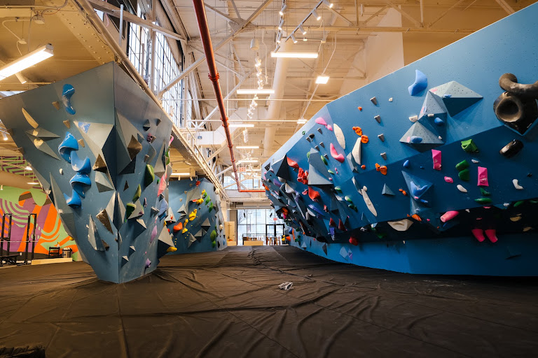 Bouldering Project – Gowanus — Climbing venue in New York