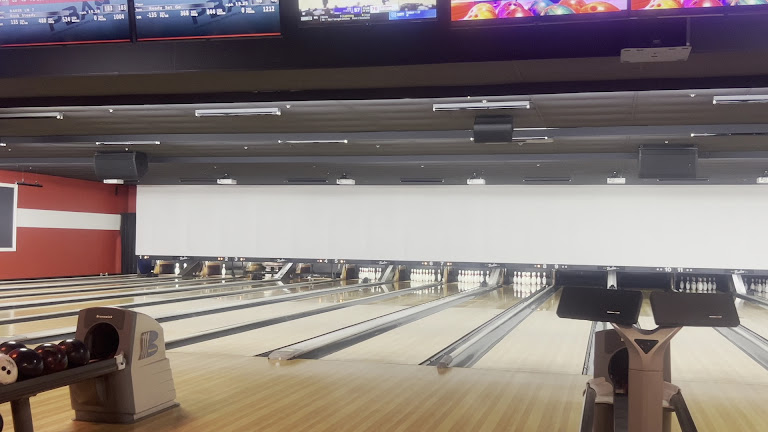 Bowlero Apopka — Apopka, Florida (3)
