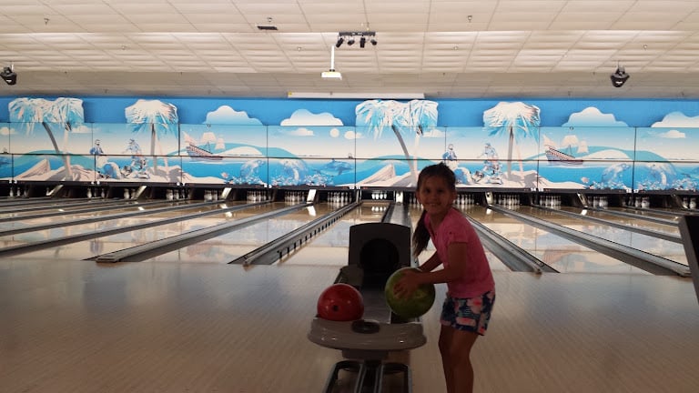 Brandon Crossroads Bowl — Tampa, Florida (2)