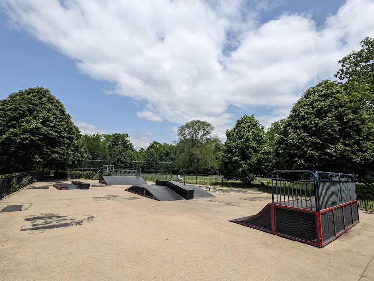 Bronx Skate Park — Skateboarding venue in New York
