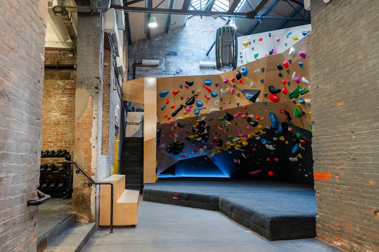 Brooklyn Uprising — Climbing venue in New York