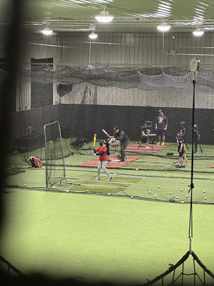 Buzzin’ Baseball Buzzin’ Baseball