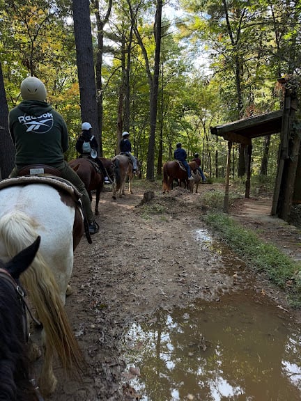 Canyon Creek Horseback Riding Stable — Lake Delton, Wisconsin (2)