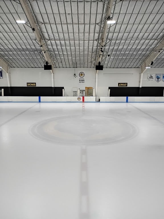 Center Ice Of Du Page