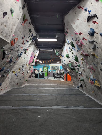 City Climb Gym — New Haven, Connecticut (2)
