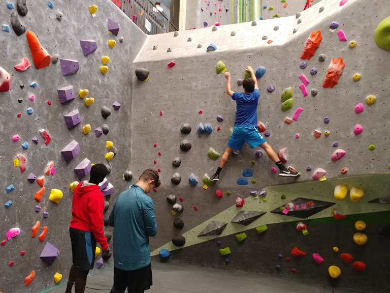 Cliff Hangers Climbing and Fitness — Mooresville, North Carolina (2)