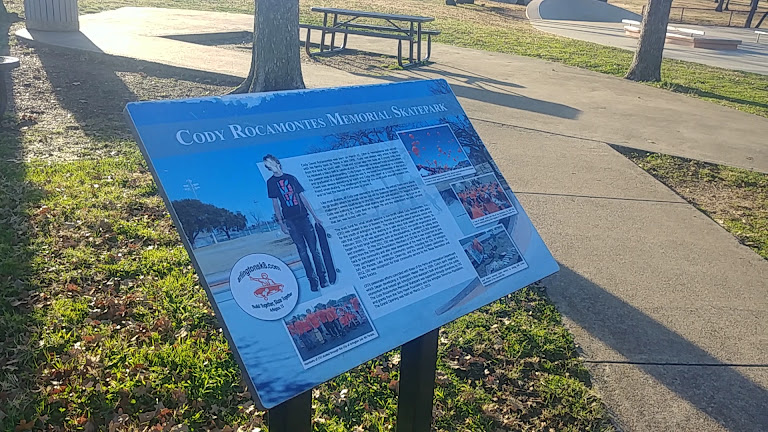 Cody Rocamontes Memorial Skatepark — Arlington, Texas (3)