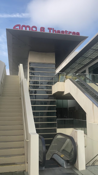 Crunch Fitness - Burbank — Burbank, California (3)