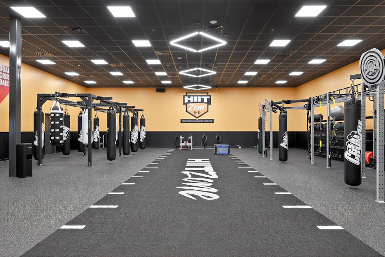 Crunch Fitness – Vancouver Plaza