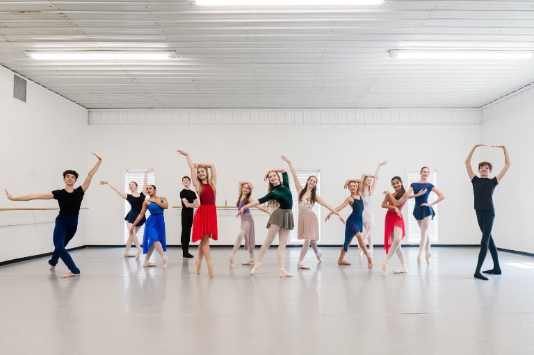 En Pointe Indiana Ballet