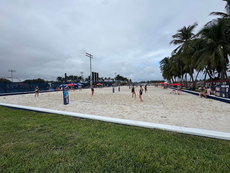 FAU Beach Volleyball Club