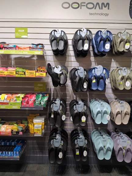 Fit2Run, The Runner's Superstore — Tampa, Florida (2)