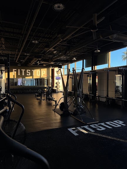 Fitstop Santa Monica — Santa Monica, California (2)