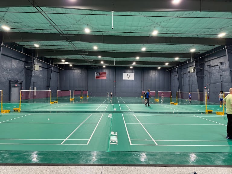 Fly Badminton Club