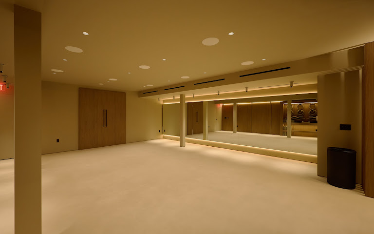 For Play — Pilates venue in Burbank, California