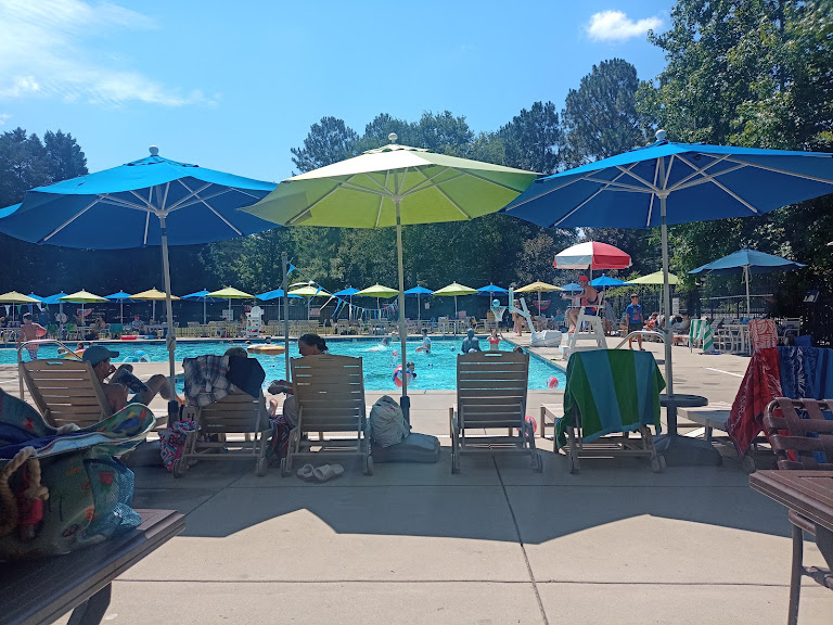Foxcroft East Racquet & Swim