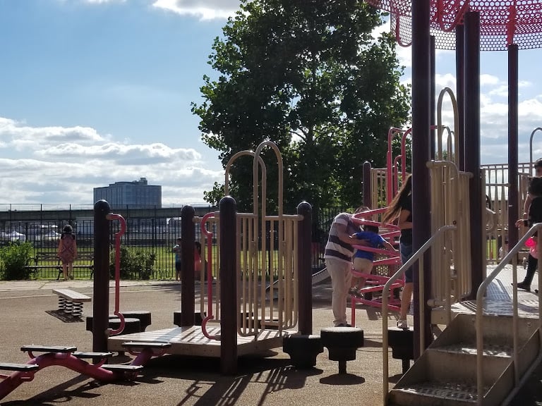 Friends Field — Softball venue in New York
