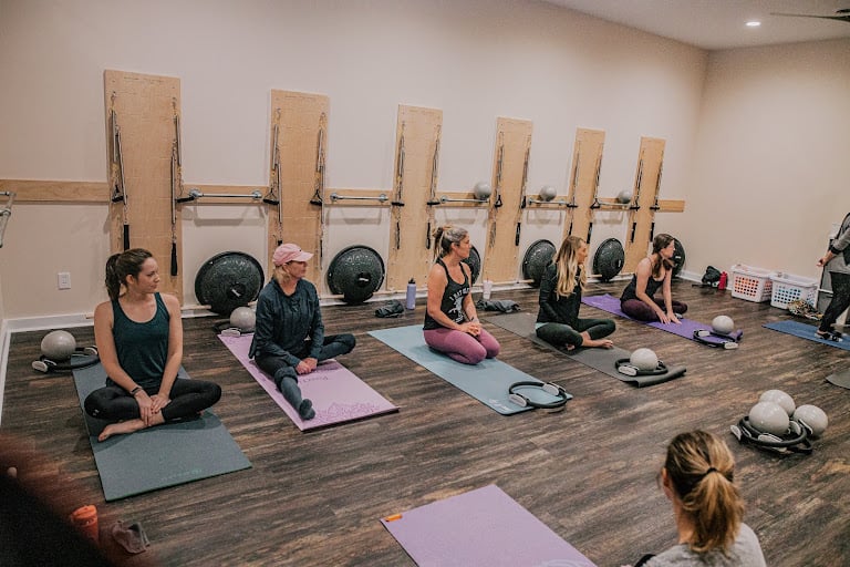 Full Circle Yoga+ — Williamsburg, Virginia (2)