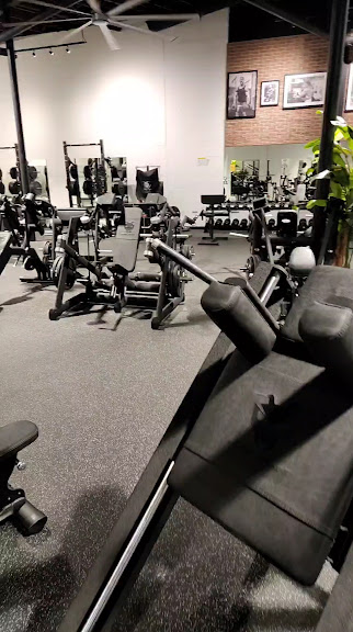 Gold's Gym Tampa Gas Worx — Tampa, Florida (3)