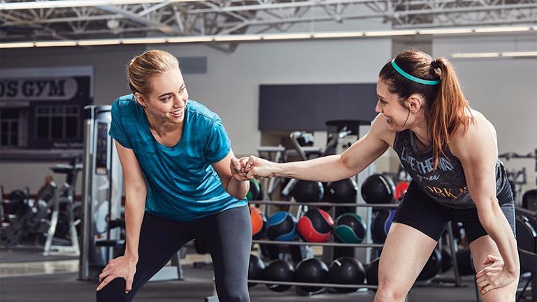 Gold’s Gym Vancouver (Vancouver Mall)