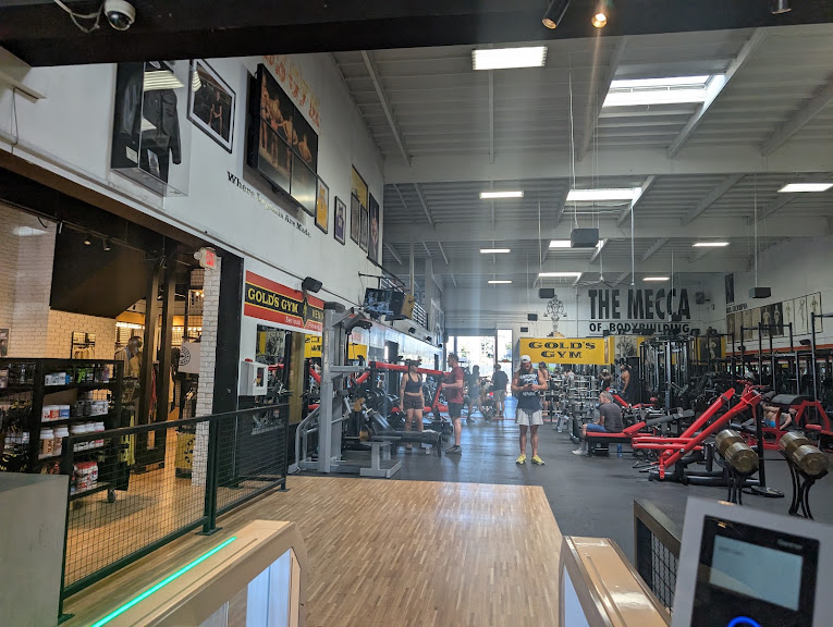 Gold's Gym Venice — Venice, California (2)