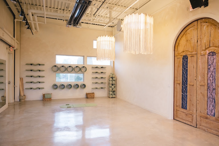Happy Hour Pilates – Montrose