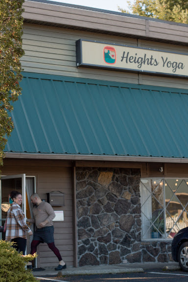 Heights Yoga