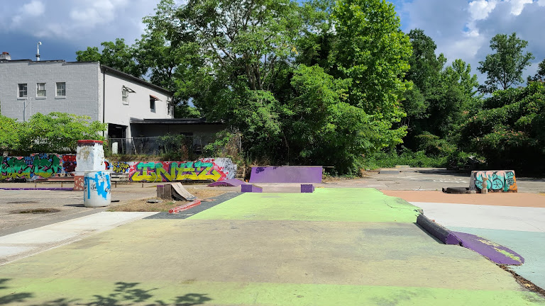 Hickory DIY Skatepark — Hickory, North Carolina (2)