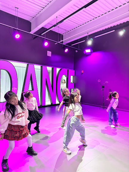 HL Dance & Performing Arts Studio