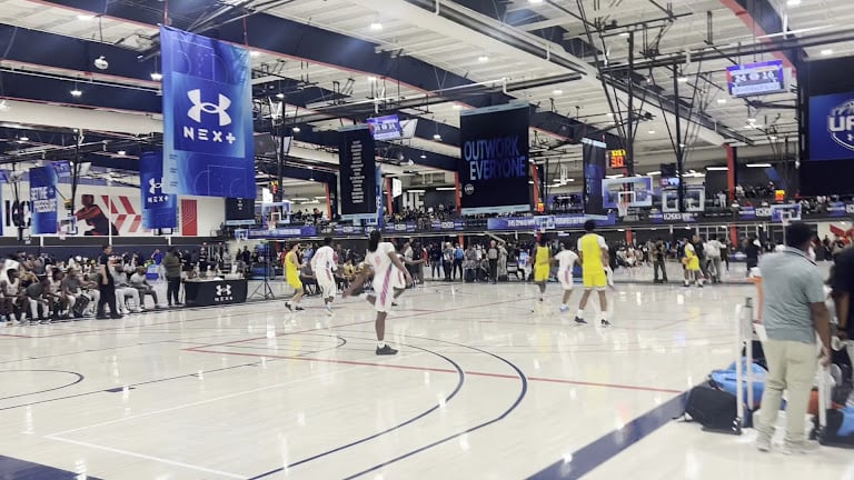 Homefield KCK Showcase Center — Kansas City, Kansas (2)