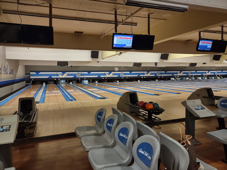 Husted’s Hazel Dell Lanes