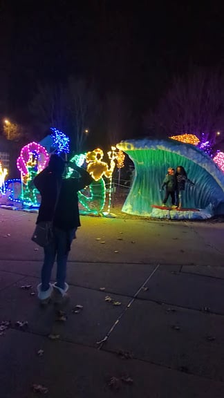 Ice & Lights: The Winter Village at Cameron Run — Alexandria, Virginia (3)
