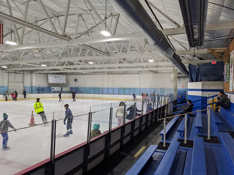 Iceland Long Island Skating Rink