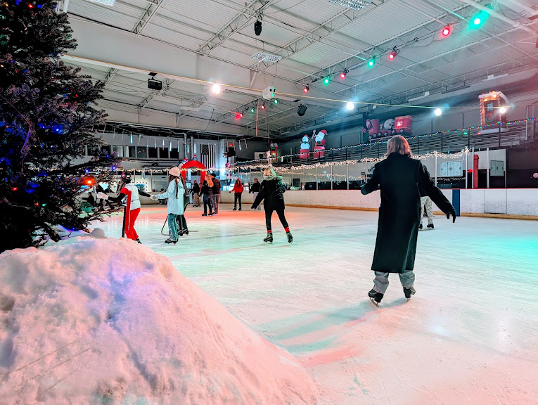 Iceoplex — Sports Club in Simi Valley, California