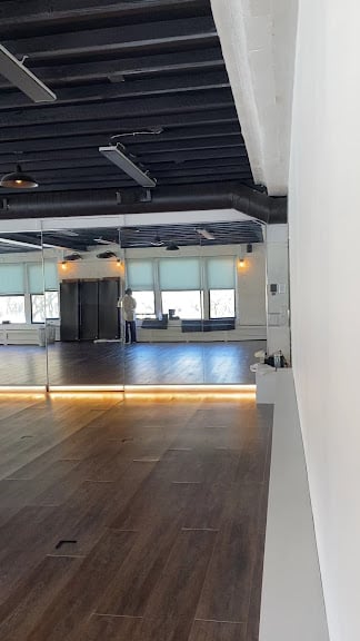 ID Hot Yoga Lower East Side — New York, New York (3)