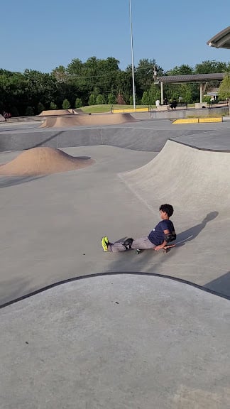 JON COMER SKATEPARK — Garland, Texas (2)