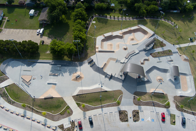 JON COMER SKATEPARK
