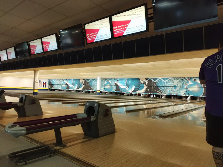 King Pin Lanes — Colorado Springs, Colorado (2)