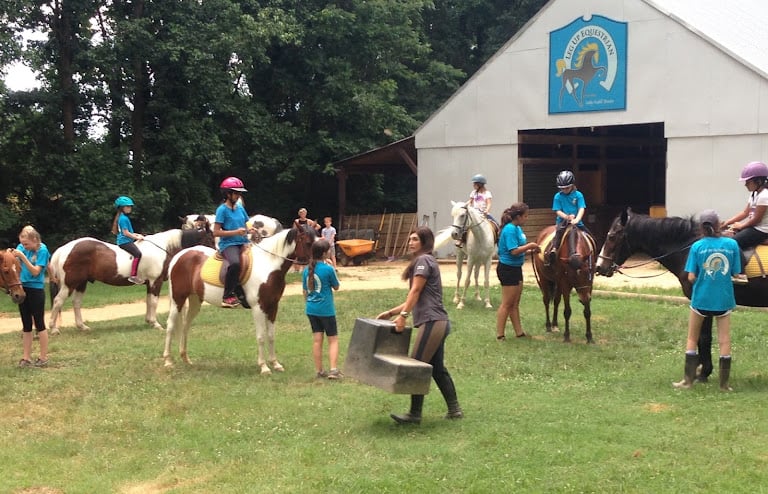 Leg Up Equestrian – English Riding Academy