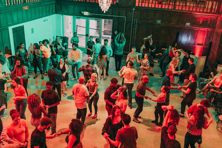 Lincoln Street Salsa — Dance venue in Ohio