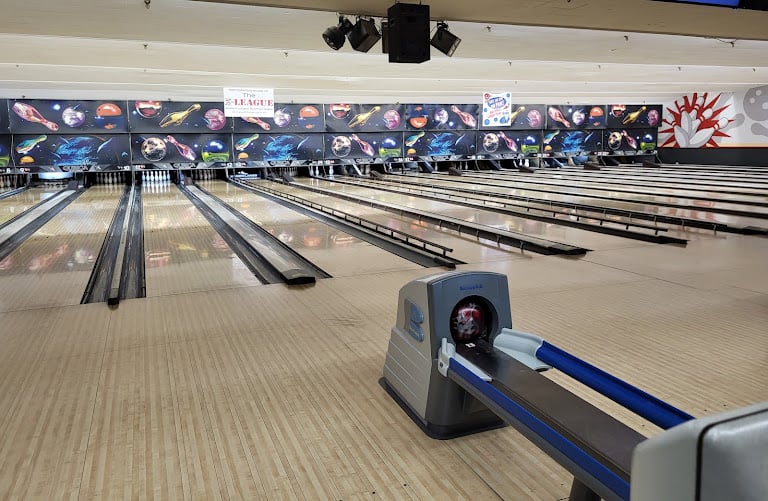 Linden Lanes — Bowling venue in Linden, New Jersey